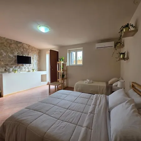 Villa Regina - Sperlonga Vertice Rooms-2